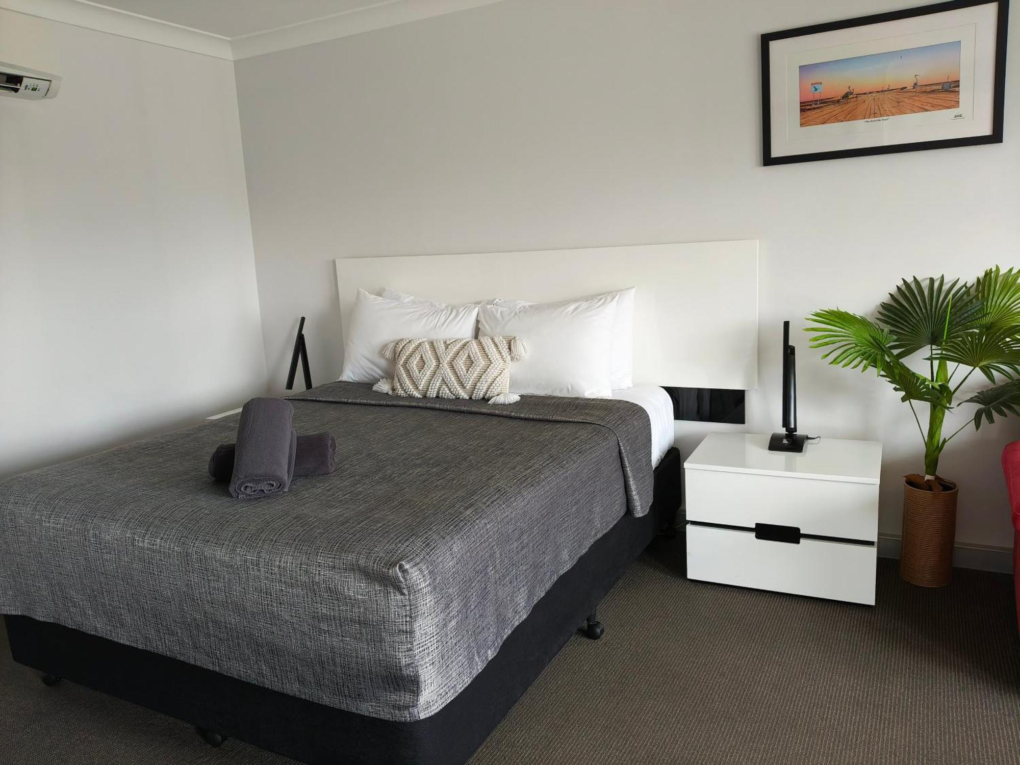 Gunnedah Lodge Motel Экстерьер фото